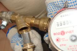 How are water meters deceived and what does it threaten: Altai plumber