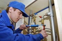 Operating times for hot and cold water meters