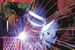 Rules for the certification of welders and welding production specialists How many levels of training does the CASV establish?